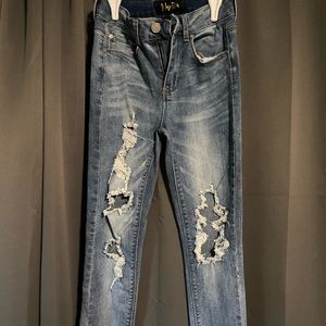 Indigo Rein Ripped jeans